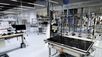 Loewe inaugura su propia línea de producción de pantallas OLED en Europa