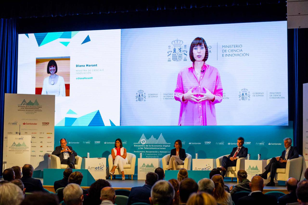 Diana Morant, ministra de Innovación 2021