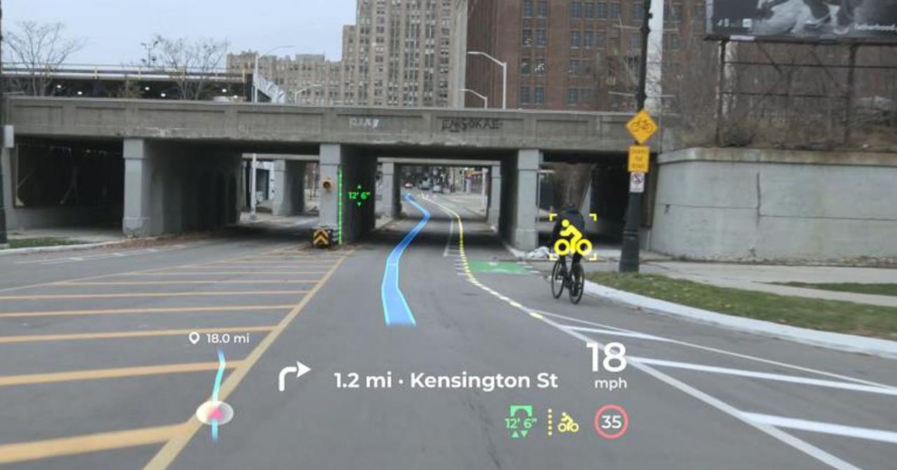 Panasonic lleva la realidad aumentada al volante con imágenes holográficas