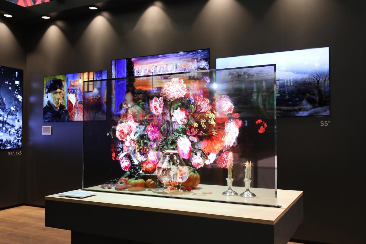 LG presenta su nueva pantalla Transparent OLED de vidrio de 55 pulgadas