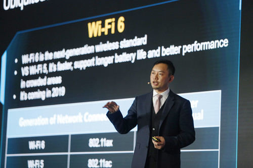 Qiu Heng, presidente de Marketing Global de Huawei Empresas, durante su discurso en el Pre MWC 2019