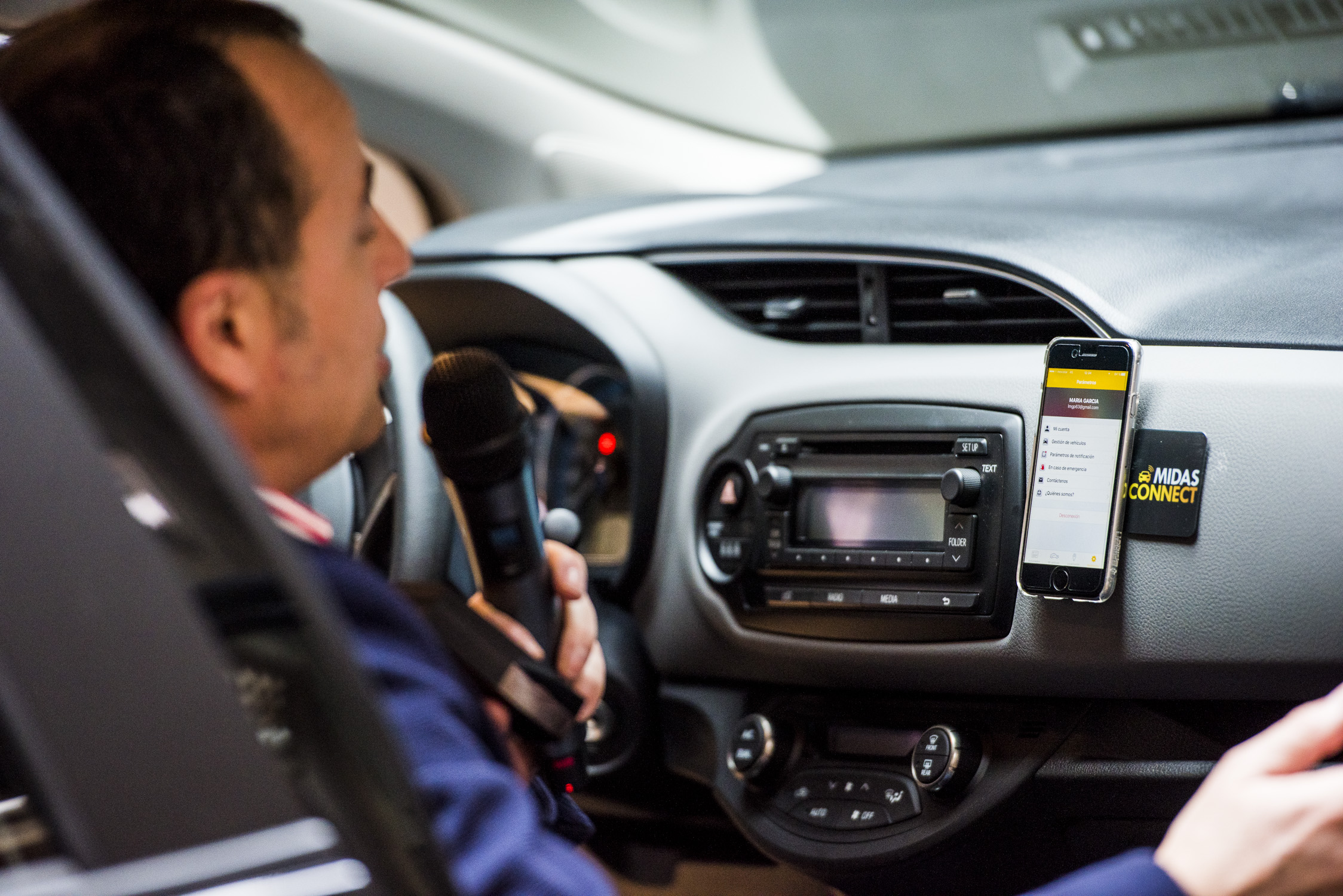 Midas Connect, la primera app que actualiza tu vehículo
