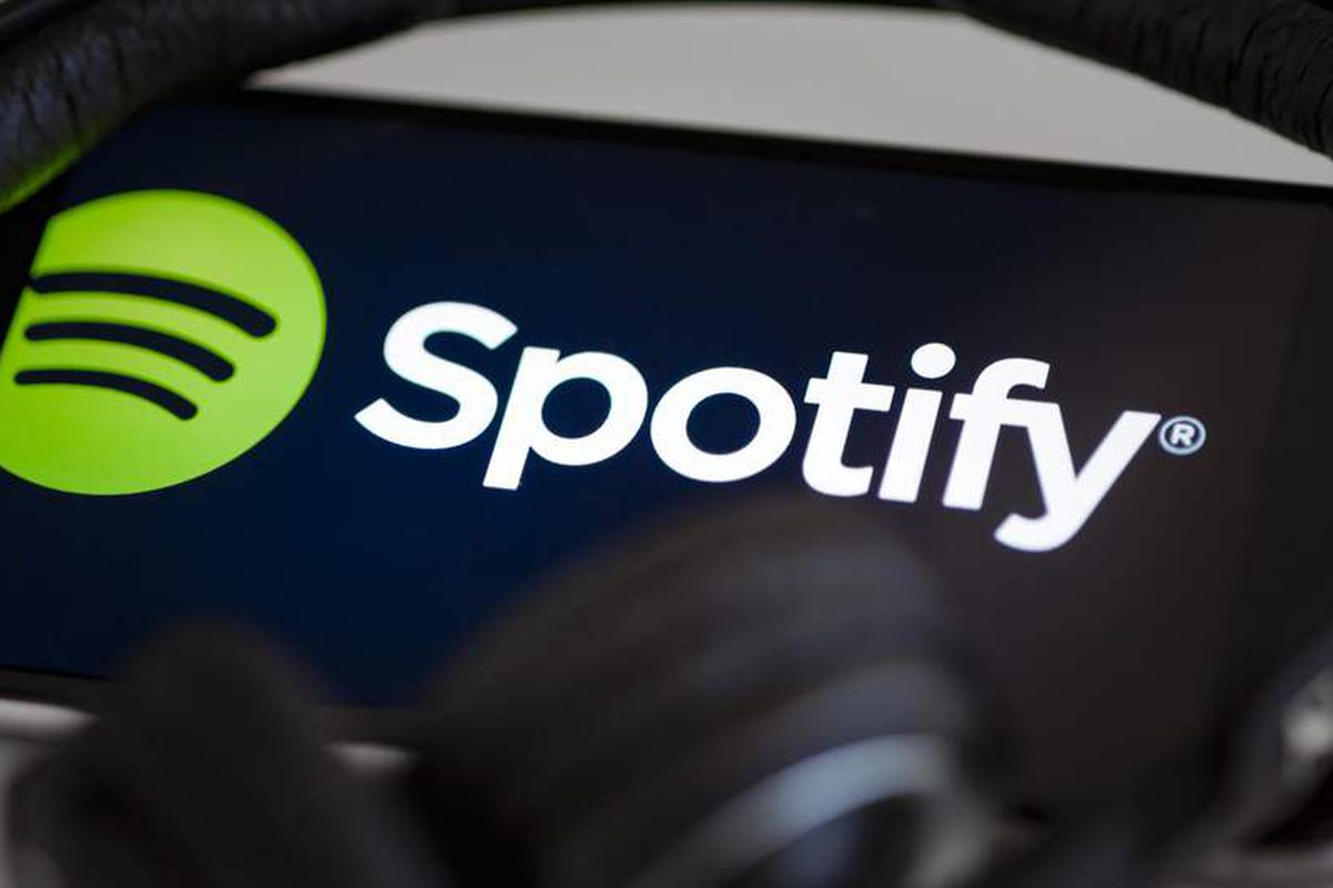 Spotify elimina música supremacista blanca