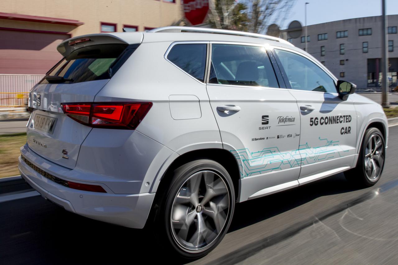 Coches conectados con 5G en el MWC Barcelona 2019