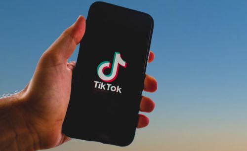 TikTok presenta la nueva pestaña ‘Amigos’ para acceder a contenido de los contactos