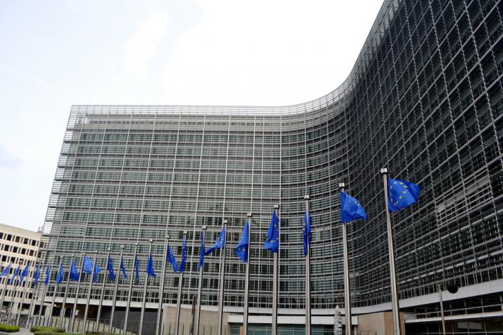 Daimler demanda a Nokia ante la Comisión Europea por infracción de patentes