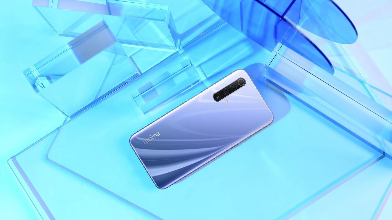 Realme X50 5G, el nuevo smartphone de la compañía, llega con los nuevos Buds Q