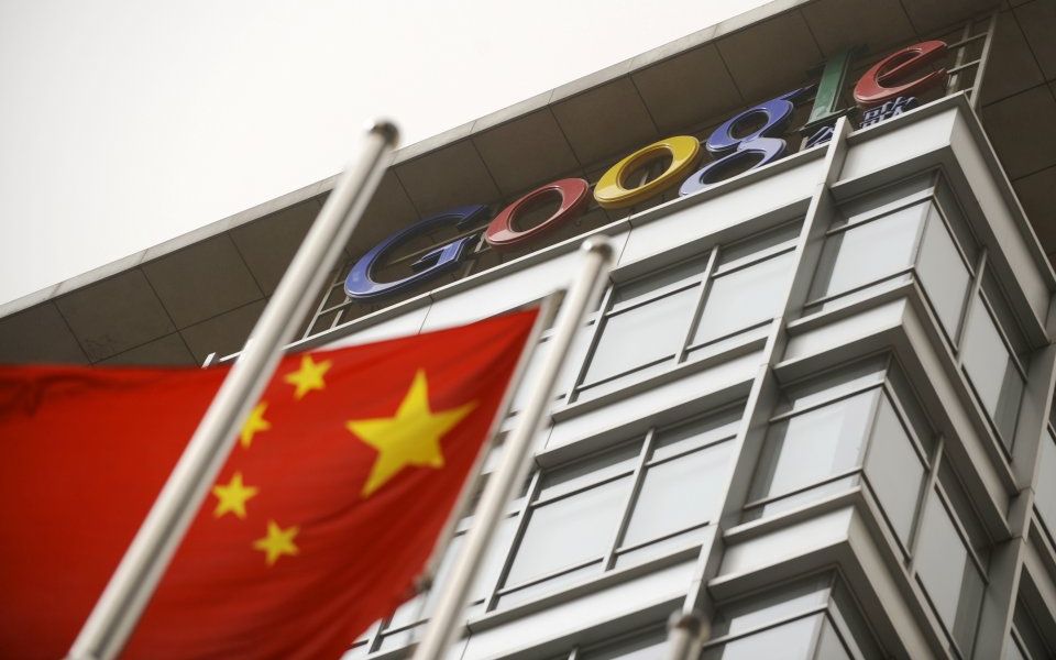 Google anuncia acuerdo de patentes con Tencent a espera de su vuelta a China