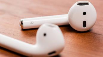 Los AirPods equilibran las cuentas de Apple e impulsan sus resultados a cifras récord