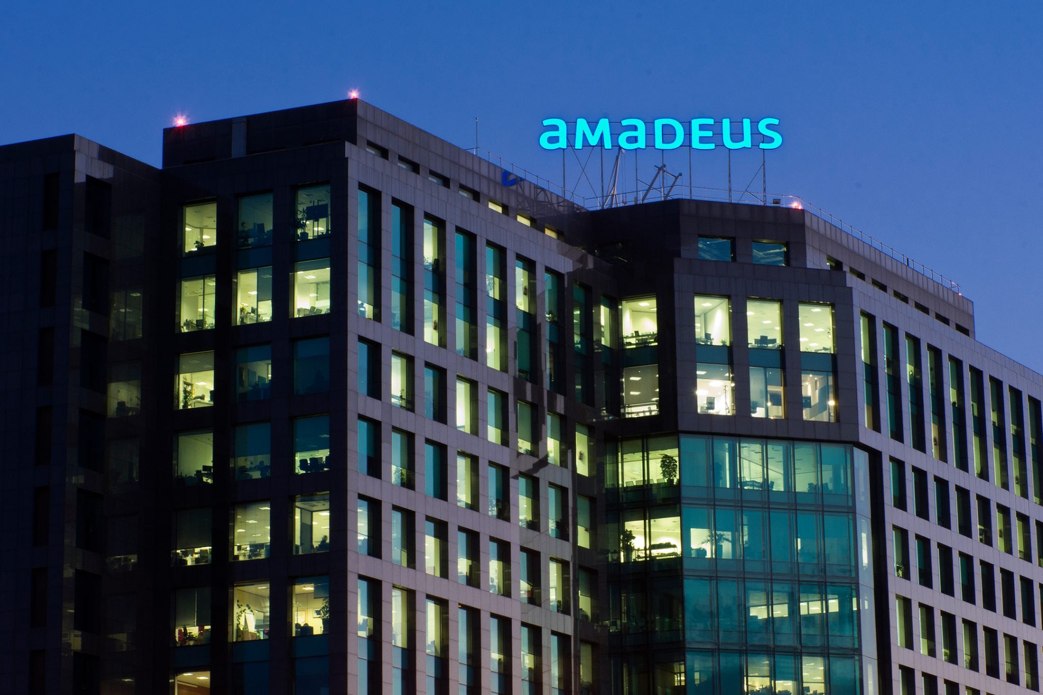 Bruselas investiga a Amadeus por restringir la competencia