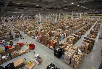 Amazon abre las puertas de su Centro Logístico en España al público