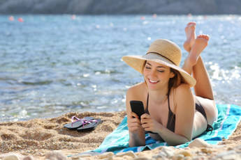 Las vacaciones en la playa incrementan un 20% las reparaciones de smartphones