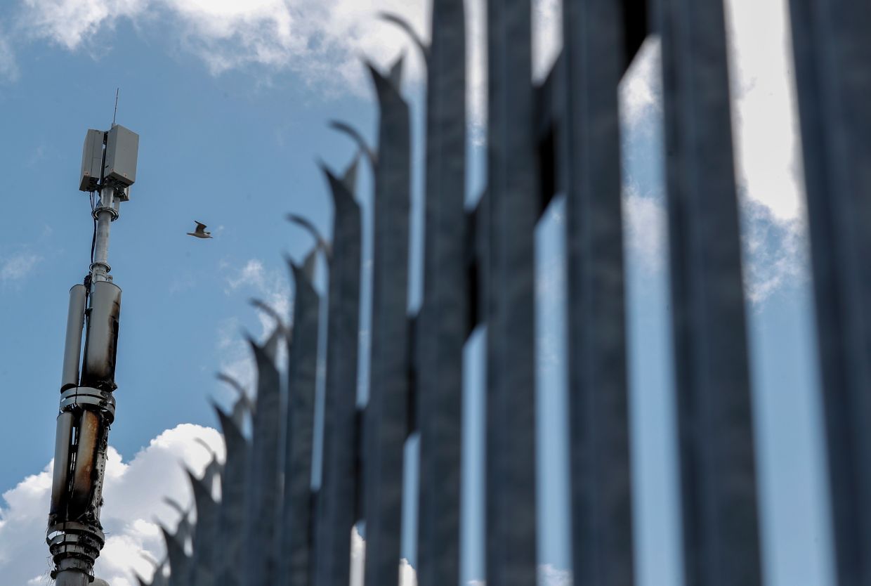 Una de las torres atacadas en Países Bajos