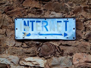 El 81% de la población española dispone ya de cobertura de internet a más de 100 mbps
