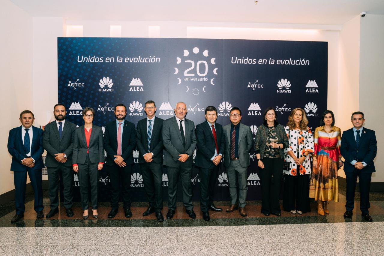 Huawei, Alea y Aotec celebran su 20 aniversario, destacando la transformación del sector