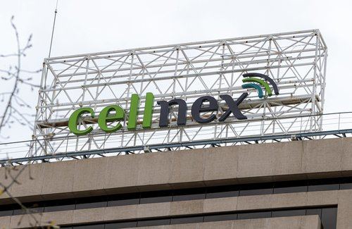 Cellnex compra por 10.000 millones las torres de CK Hutchison en Europa