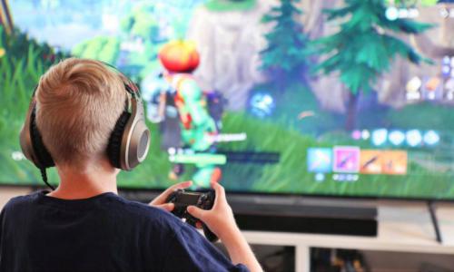 Crecen un 57% los ciberataques a niños a través de videojuegos