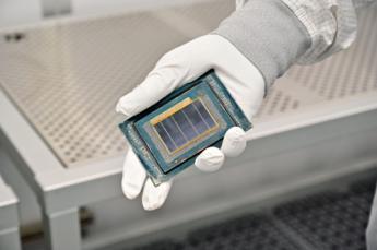 Intel presenta Panther Lake, su nuevo chip para desafiar a Apple y Qualcomm