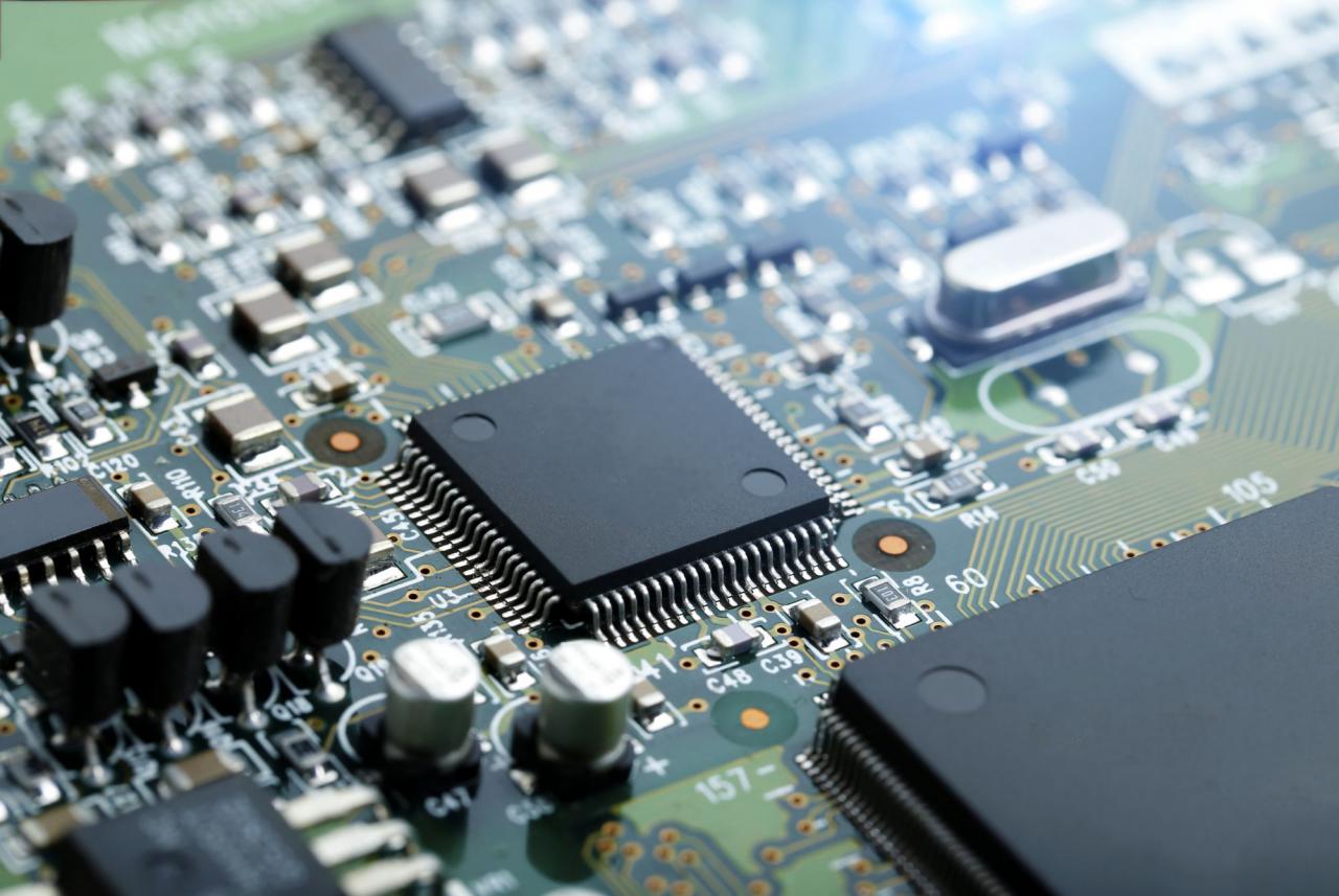 Los 10 principales compradores de semiconductores disminuyeron el gasto en chips un 7,6% en 2022