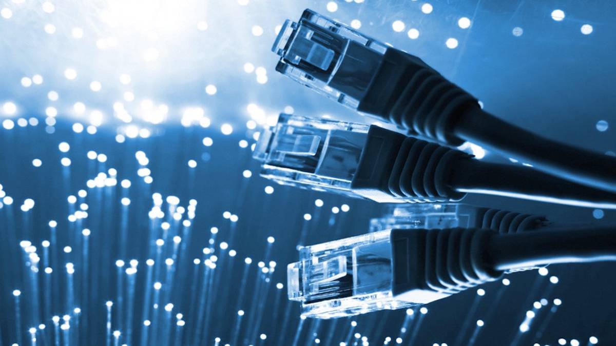 Más de 15 millones de líneas de banda ancha fija tienen una velocidad contratada de 100Mbps o superior