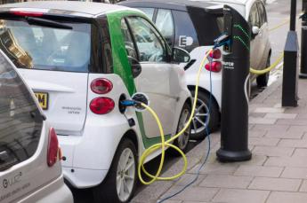 El sonido falso llega a los coches eléctricos de la Unión Europa