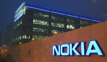 La Comisión Europea autoriza la venta de la finlandesa Nokia a Microsoft por 5.440 millones de euros
