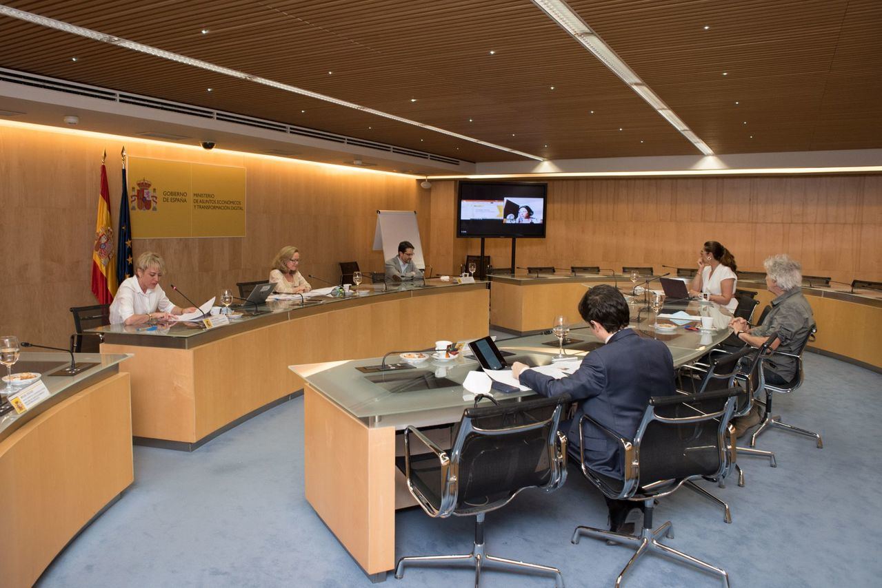 Carme Artigas, Nadia Calviño, Manuel González Bedia, Inmaculada Martínez, Juan Luis Arsuaga y Alexandre Pérez Casares