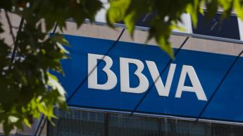 Surge una oleada de robos de datos de identidad a los clientes de BBVA y Caja Rural