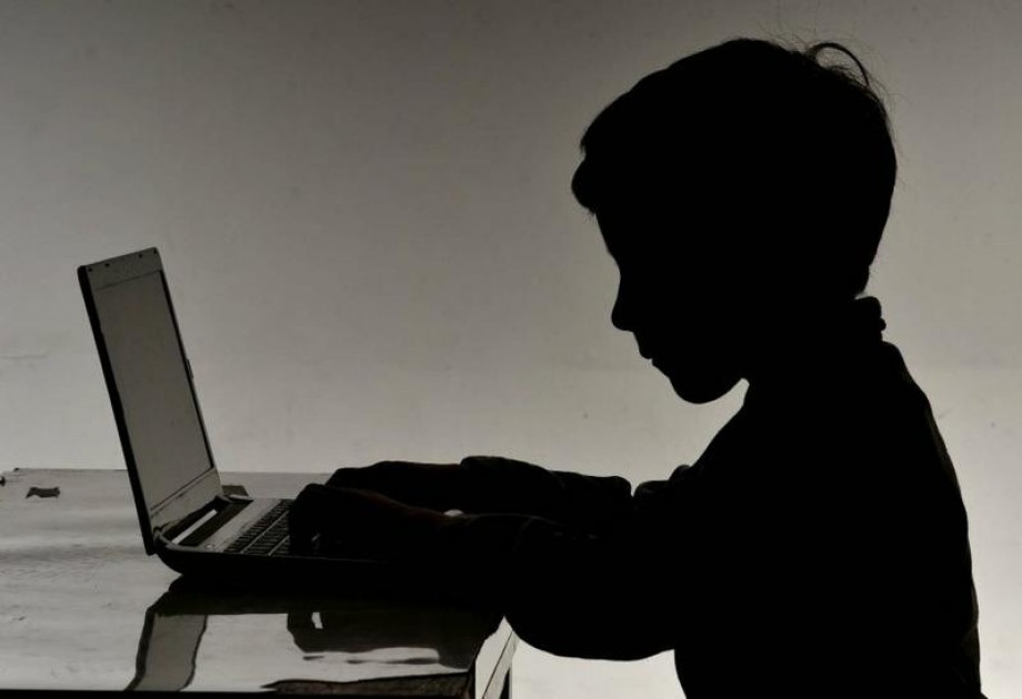 Cómo se enfrentan los menores a los peligros de Internet