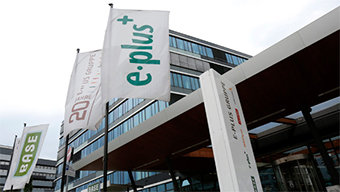 Los reguladores retrasan la compra de E-Plus por parte de Telefónica