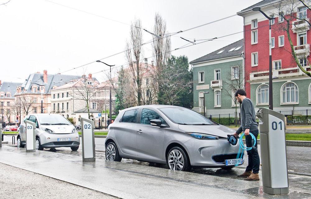 Energía quiere facilitar el despliegue de los puntos de recarga para coches eléctricos