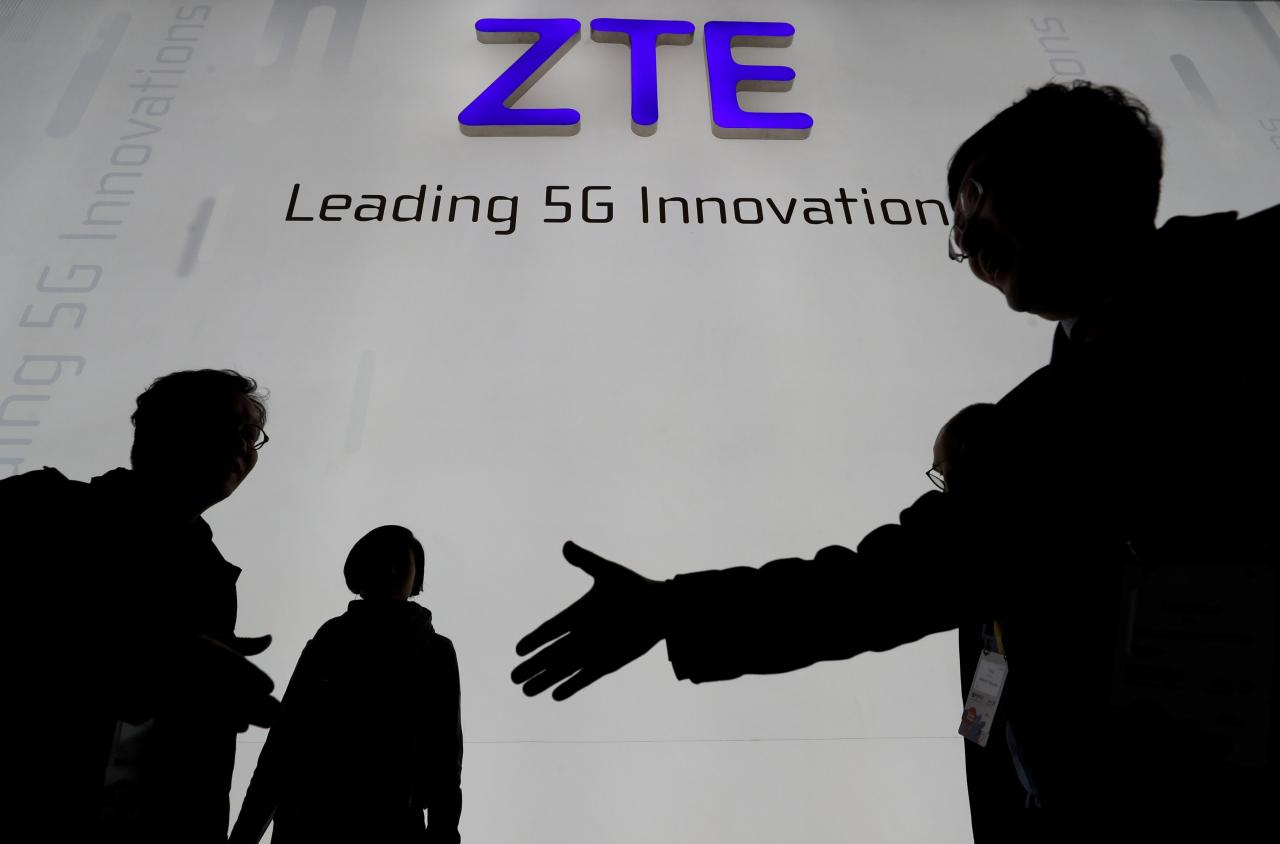 Estados Unidos levanta el bloqueo a ZTE para que vuelvan a operar, pero bajo sus condiciones