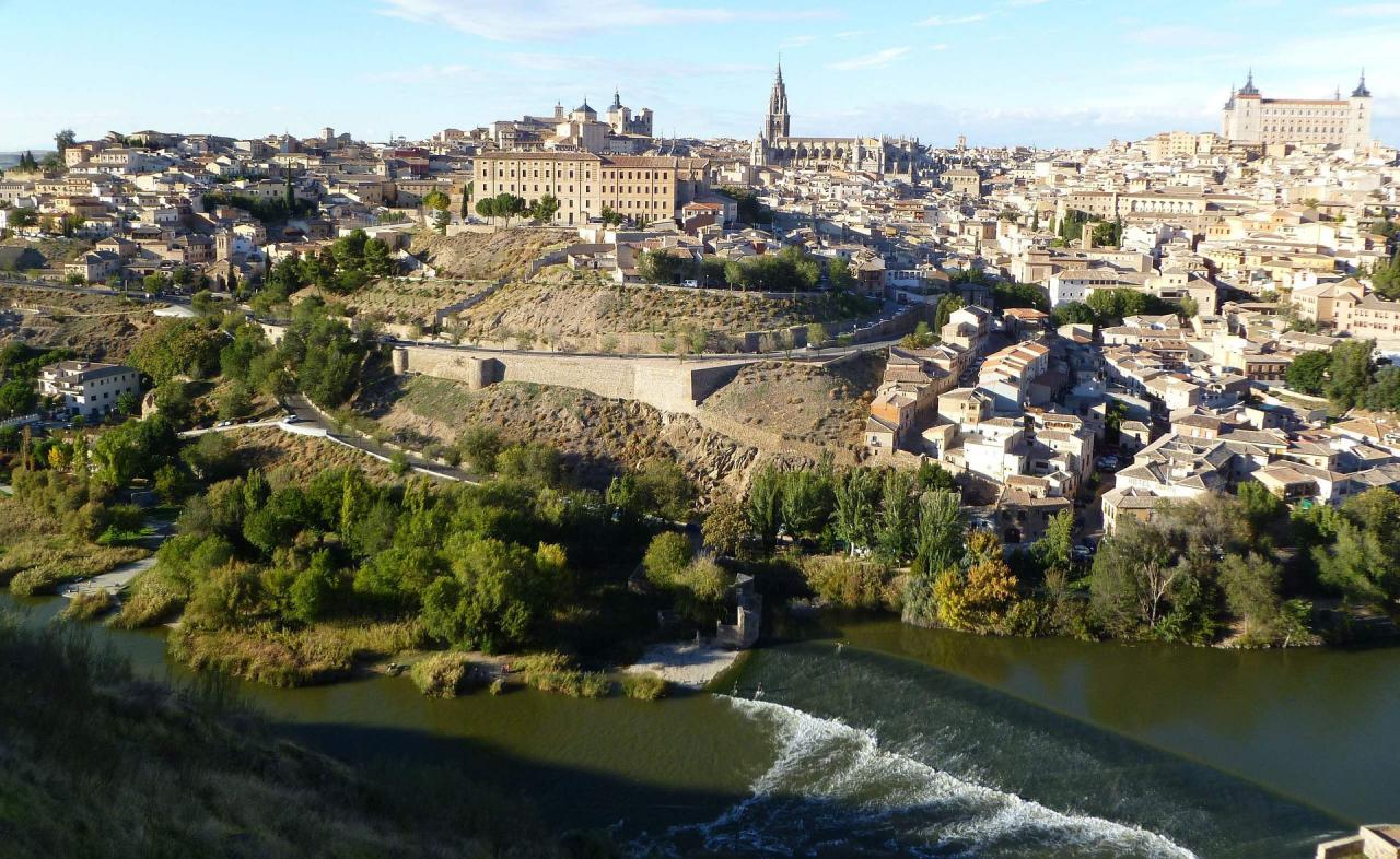 Extremadura tiene las mejores cartas para liderar el crecimiento sostenible y tecnológico de España