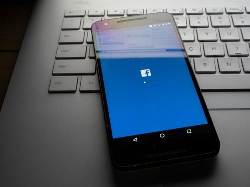 Facebook actualiza la configuración de ubicación en Android