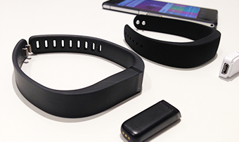 Comparativa: Sony SmartBand vs Samsung Gear Fit vs Fitbit Flex, wearables deportivos