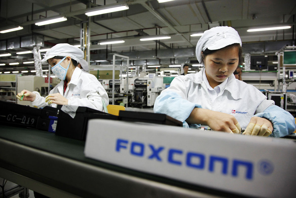 Foxconn abrirá un centro de I+D para coches conectados en Estados Unidos