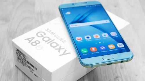 Samsung presenta el modelo Galaxy A8 en CES 2018