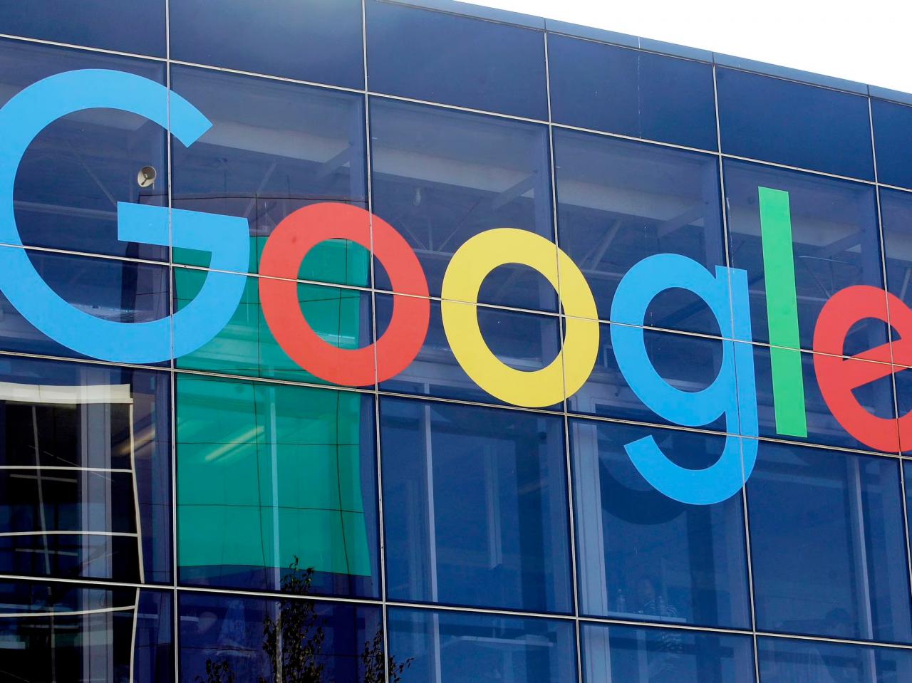 Google retira más de 5.200 millones de anuncios en 2022 para proteger sus políticas de seguridad