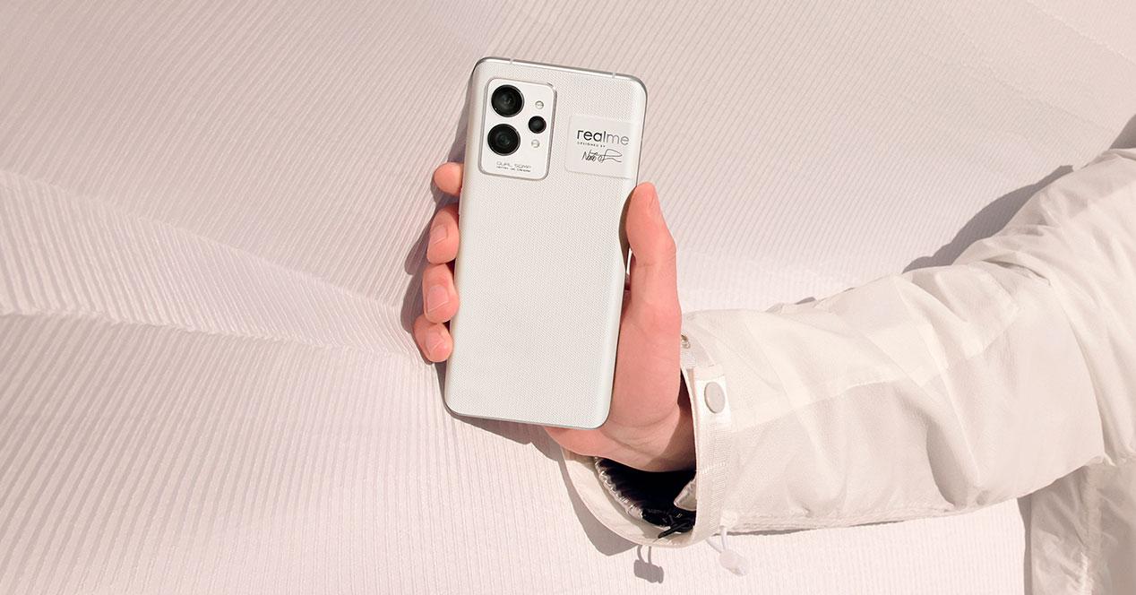 Realme se lanza al mercado de teléfonos inteligentes de gama alta de Europa con el GT 2 Pro