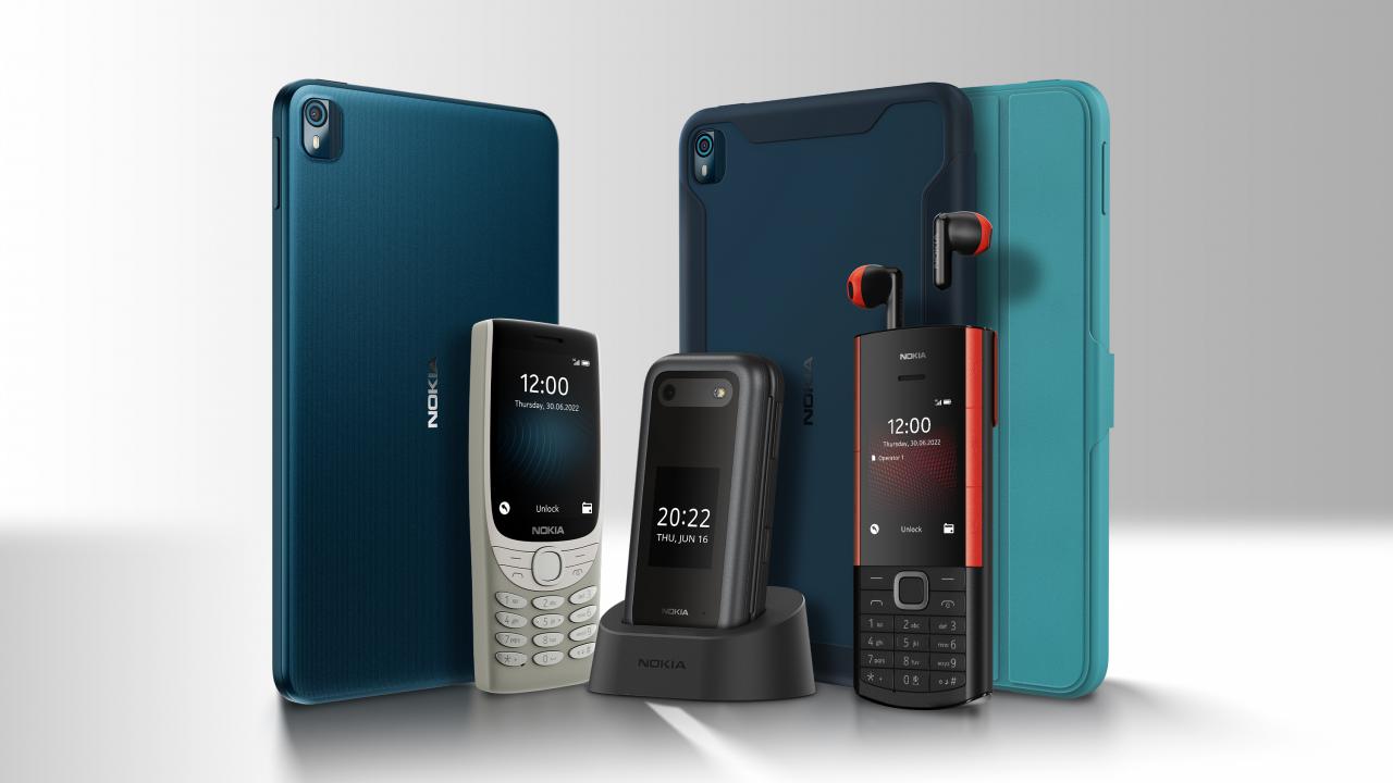 HMD amplía el porfolio de feature phones de Nokia con un plegable y los icónicos 8210 y 5710