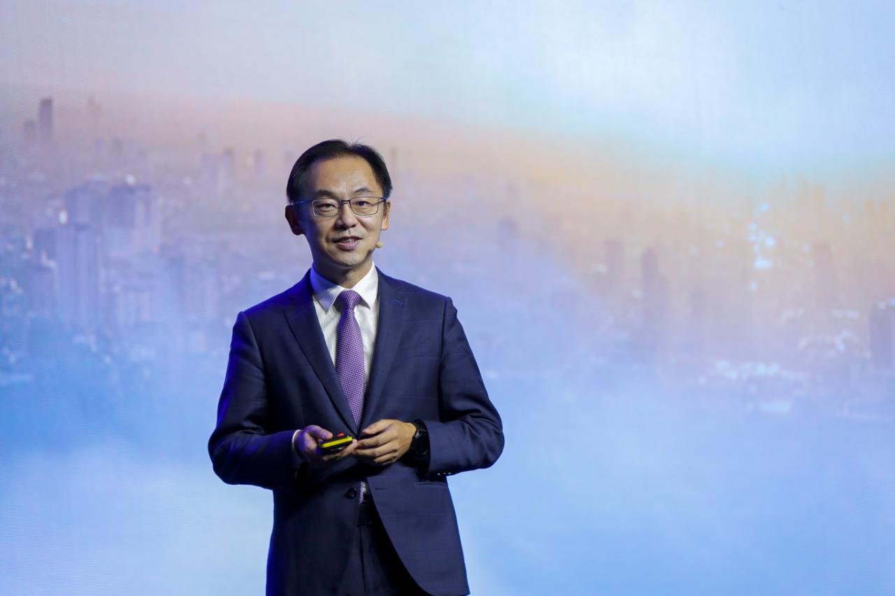 Huawei firma 22 contratos comerciales de 5G y amplía a más de 50 operadores sus pruebas