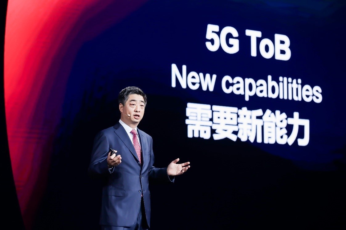 Ken Hu, presidente rotatorio de Huawei, durante su intervención en el 11º Foro Anual Mobile Broadband