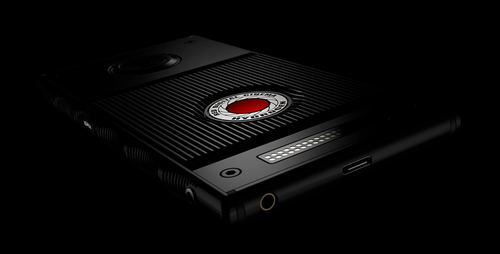 RED crea un smartphone de 1.200 dólares con pantalla holográfica