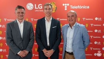 El Real Club Deportivo Mallorca cierra un acuerdo con Telefónica y LG
