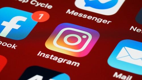 Instagram solventa el fallo que impedía enviar vídeos y fotos efímeras por mensaje directo