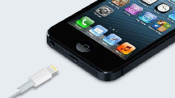 Un iPhone 5 electrocuta y mata a una joven china
