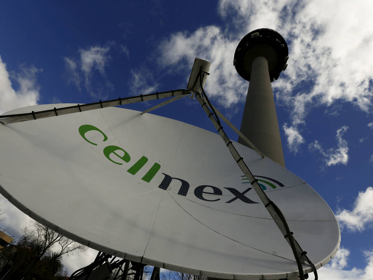 Cellnex cierra la compra de los activos de CK Hutchison en Italia