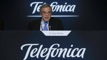 La CNMC abre expedientes sancionadores a Telefónica Móviles España y a ocho entidades revendedoras de su servicio