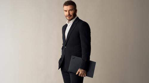 Lenovo ficha a David Beckham como embajador para impulsar la IA en el fútbol global