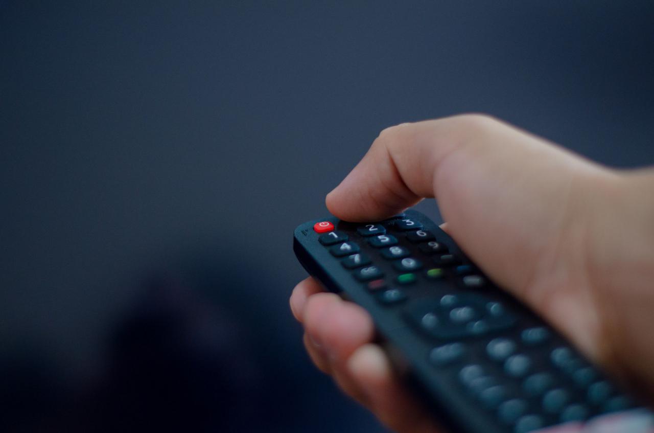 El consumo de la TDT marca su nivel más bajo ante el aumento de las suscripciones a la televisión de pago en España
 